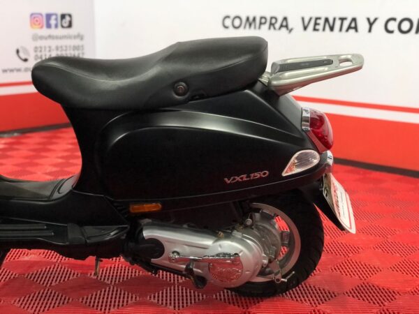 VESPA VXL 150 2020 - Image 9