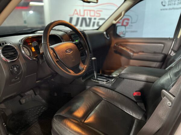 FORD EXPLORER 2010 - Image 5