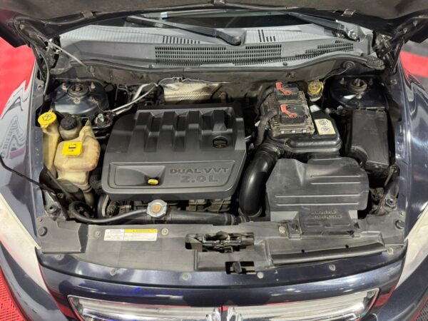 DODGE CALIBER 2011 - Image 9