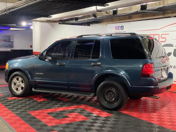 FORD EXPLORER 2004 - Image 3
