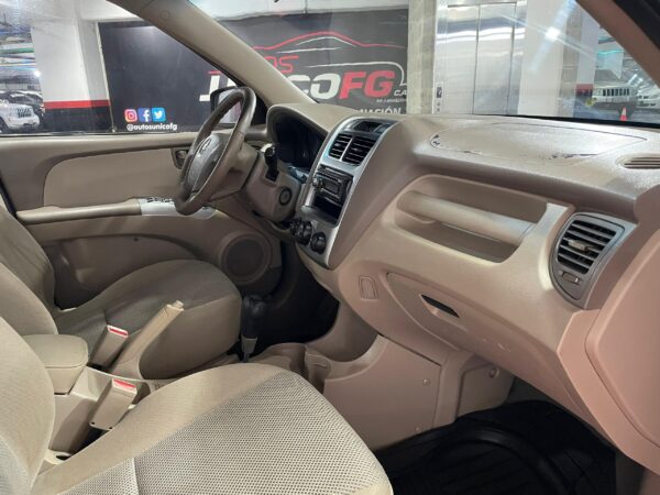 KIA SPORTAGE 2009 - Image 6