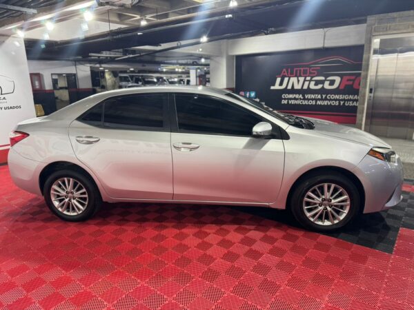 TOYOTA COROLLA 2015 - Image 2