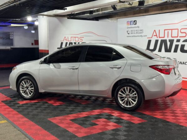TOYOTA COROLLA 2015 - Image 3