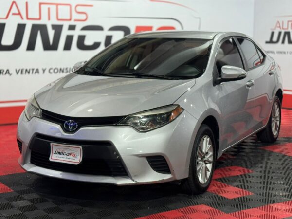 TOYOTA COROLLA 2015