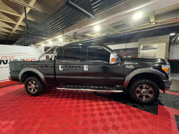 FORD SPER DUTY 250  4X4 2012 - Image 2