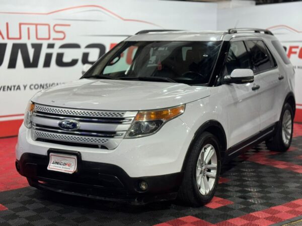 FORD EXPLORER 4X2 2012