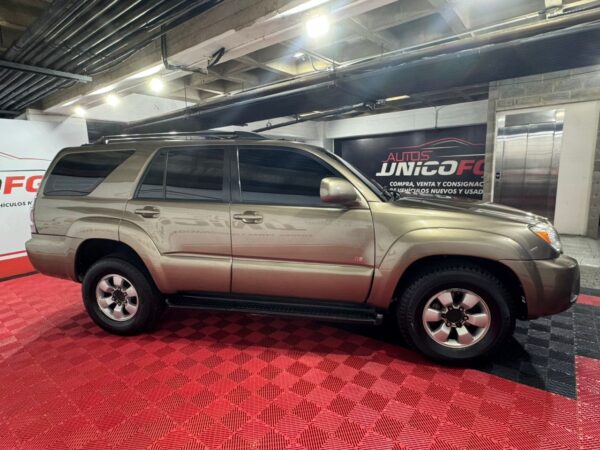 TOYOTA 4RUNNER  4X2 2006 - Image 2