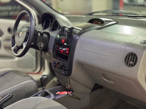 CHEVROLET AVEO 2007- AUTOMÁTICO- - Image 6