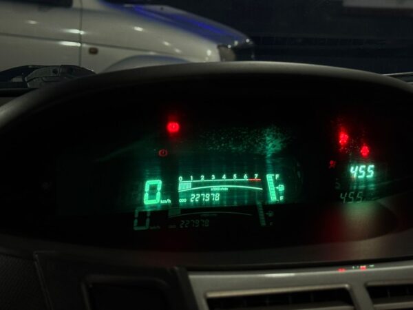 TOYOTA YARIS 2007 - Image 7