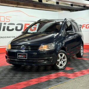 VOLKSWAGEN SPACEFOX 2012