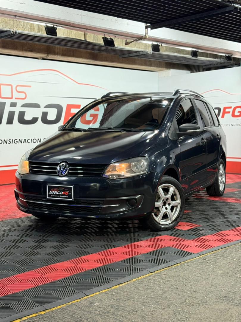 VOLKSWAGEN SPACEFOX 2012