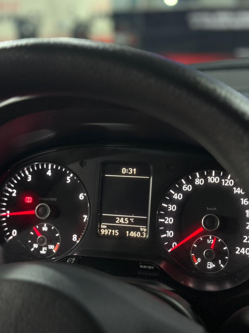 VOLKSWAGEN SPACEFOX 2012 - Image 6