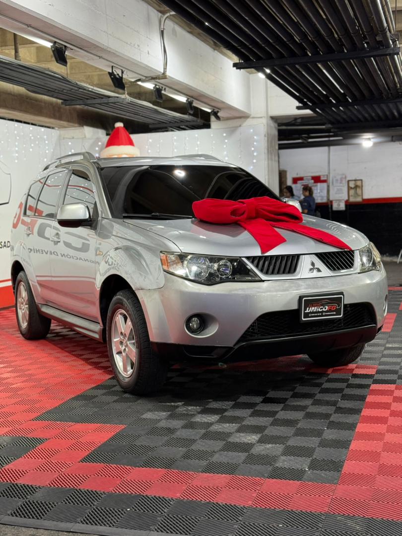 MITSUBISHI OUTLANDER 2009 - Image 2