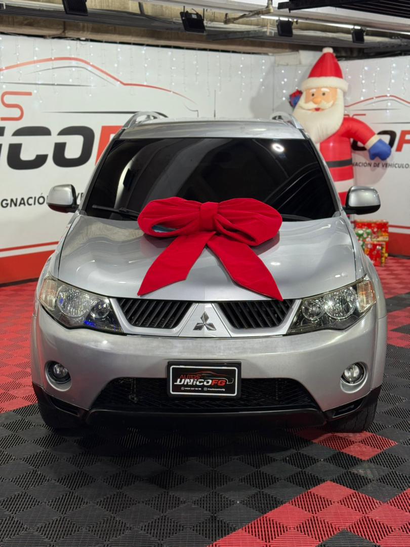 MITSUBISHI OUTLANDER 2009 - Image 3