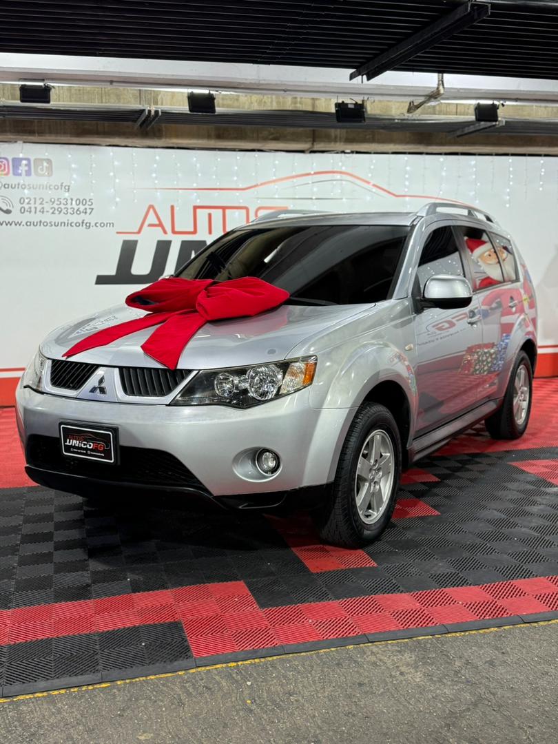 MITSUBISHI OUTLANDER 2009 - Image 4