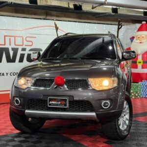 MITSUBISHI MONTERO SPORT 2015