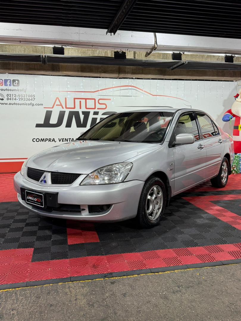 MITSUBISHI LANCER GLX 2013 - Image 3