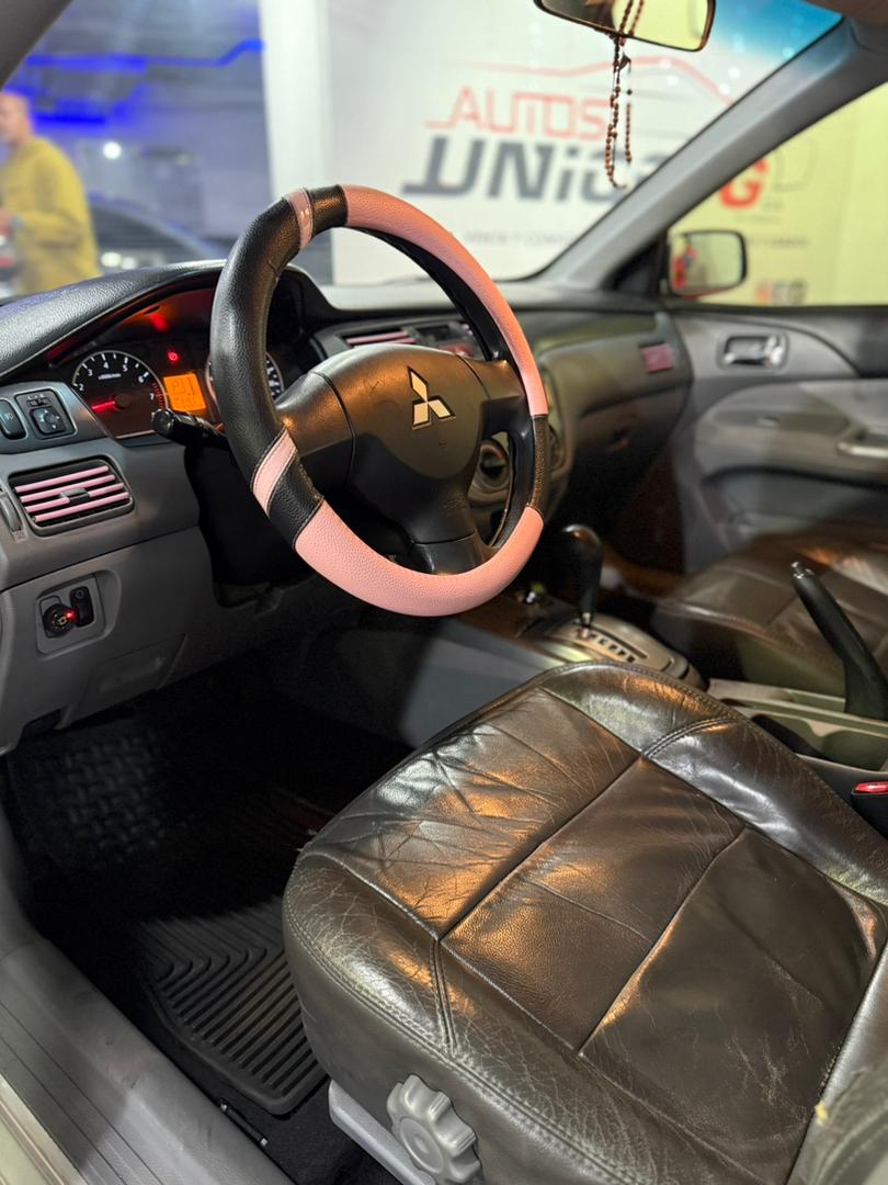 MITSUBISHI LANCER GLX 2013 - Image 10