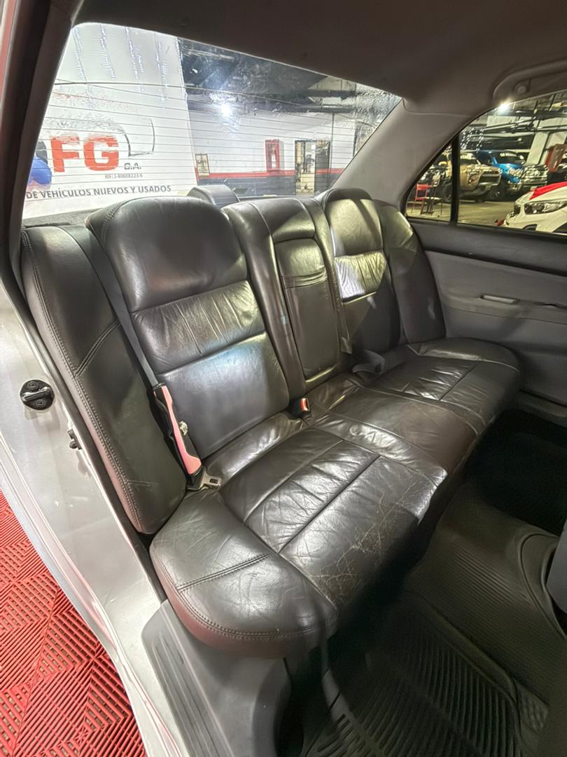 MITSUBISHI LANCER GLX 2013 - Image 15