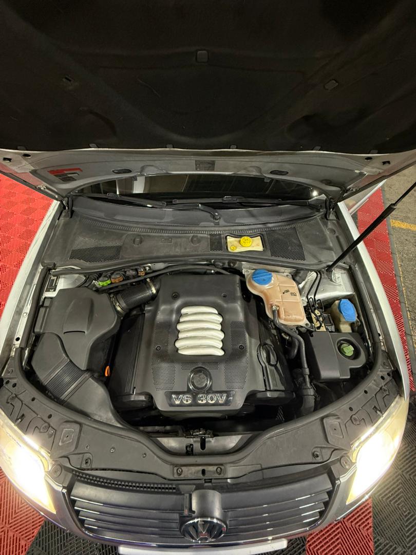 VOLKSWAGEN PASSAT 2.8 2002 - Image 16