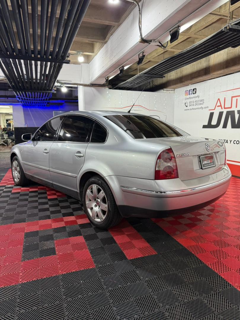 VOLKSWAGEN PASSAT 2.8 2002 - Image 6