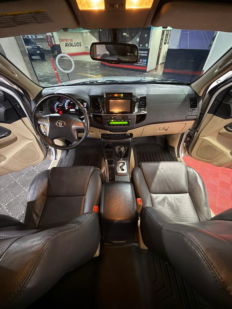 TOYOTA FORTUNER 2020 - Image 9