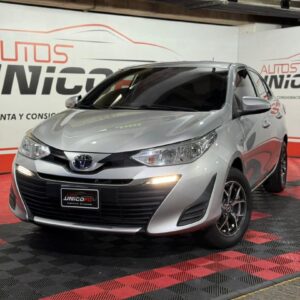TOYOTA YARIS E 2020