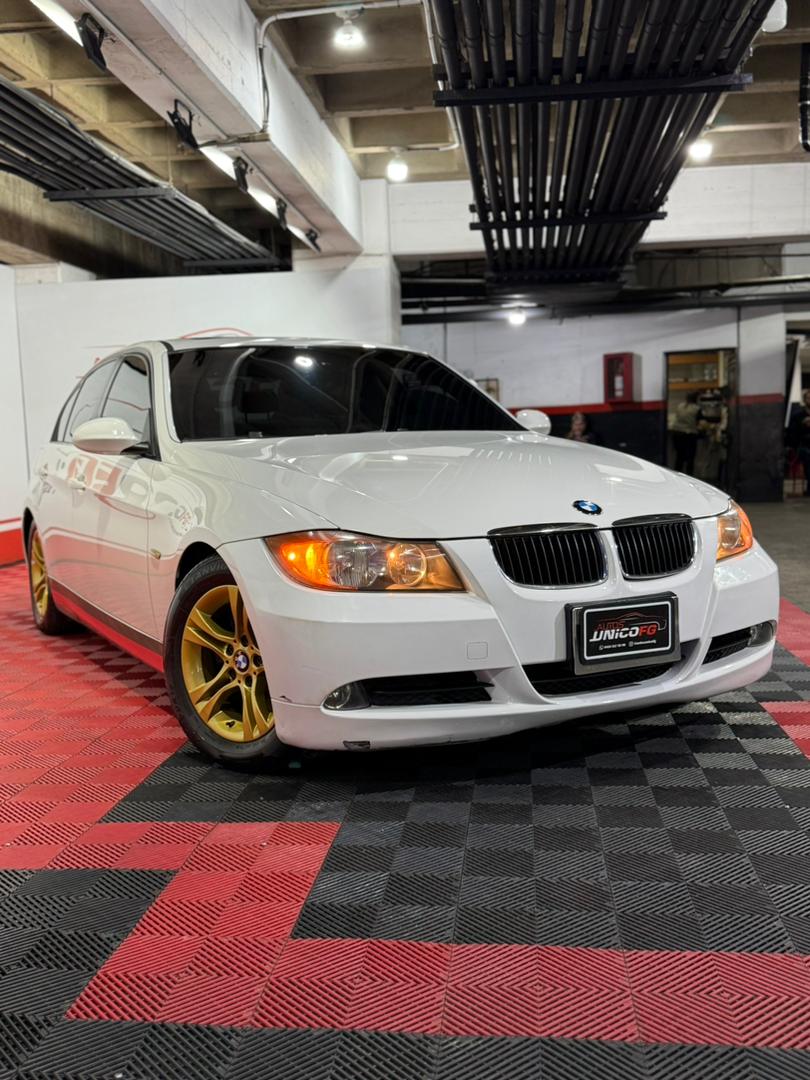 BMW 328I 2008 - Image 2