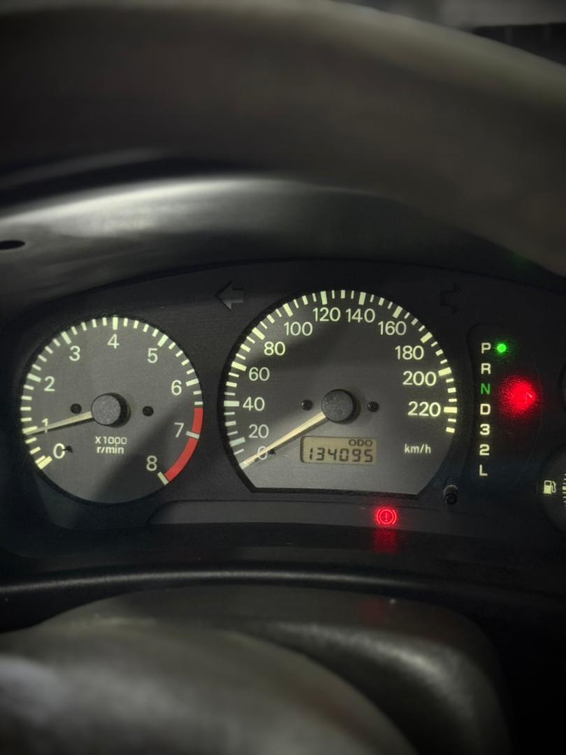 MITSUBISHI SIGNO GLX 2010 - Image 11