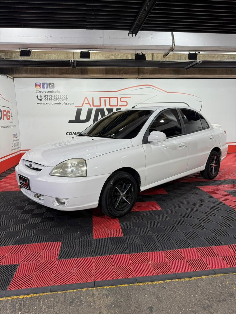 KIA RIO STYLUS 2009 - Image 4