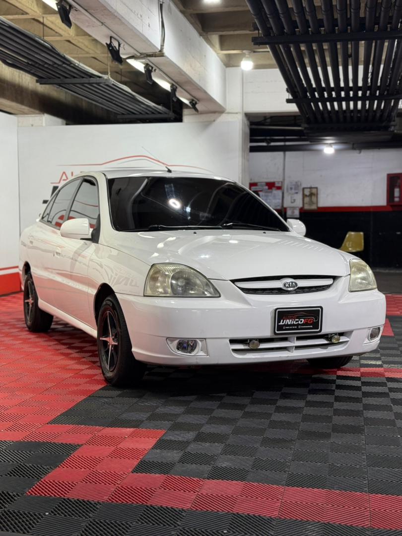 KIA RIO STYLUS 2009 - Image 2