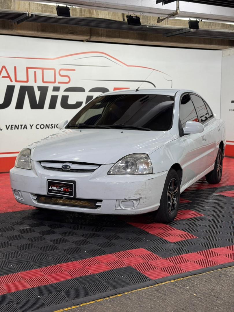 KIA RIO STYLUS 2009