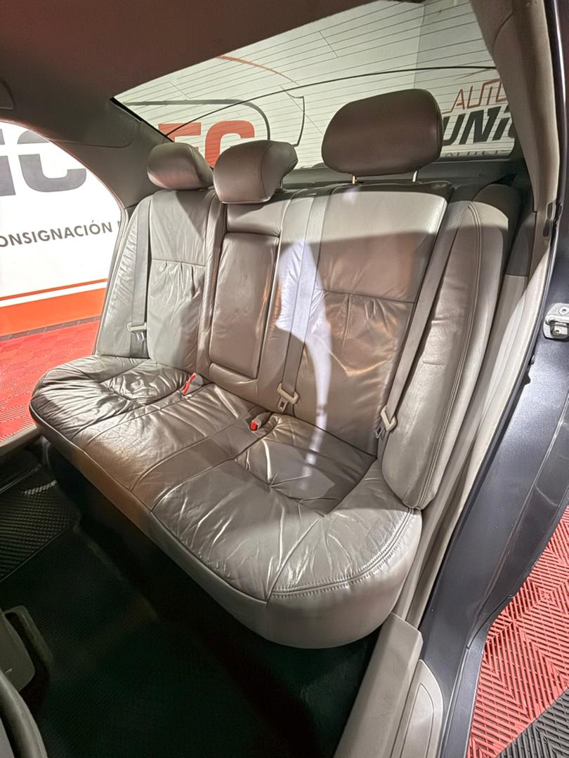 TOYOTA COROLLA GLI 2012 - Image 13