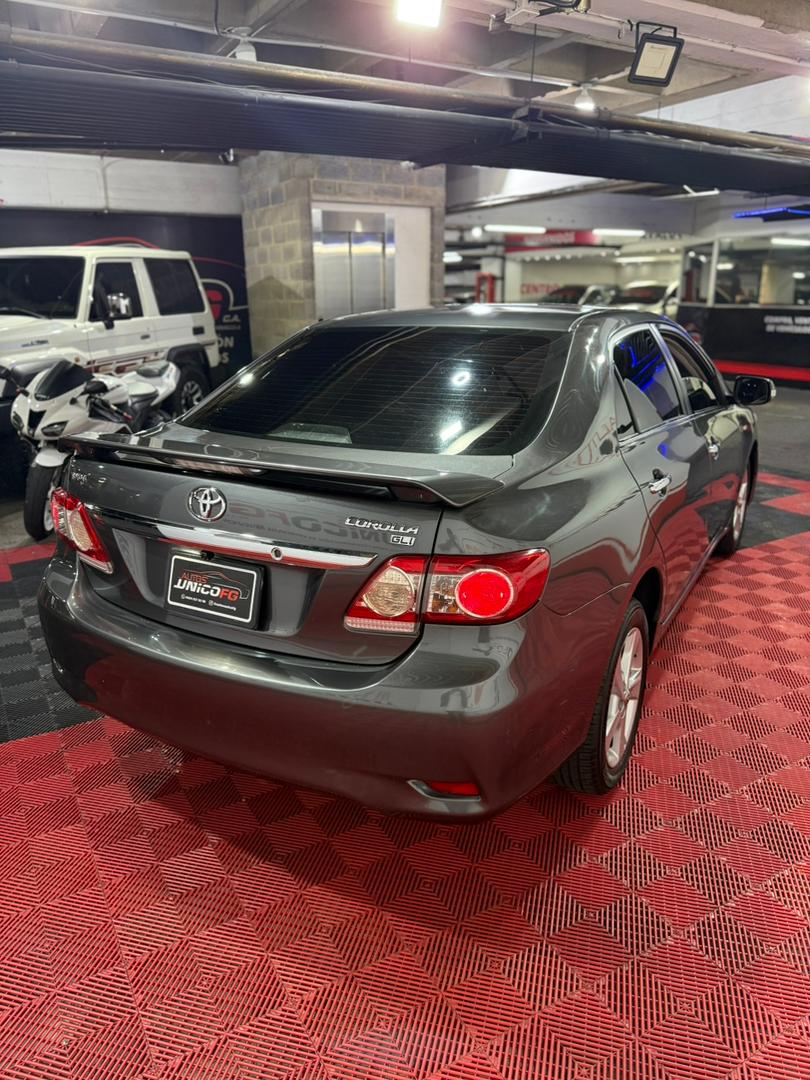 TOYOTA COROLLA GLI 2012 - Image 5