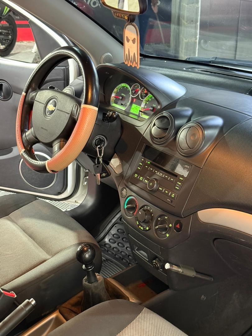 CHEVROLET AVEO LT 2012 - Image 10