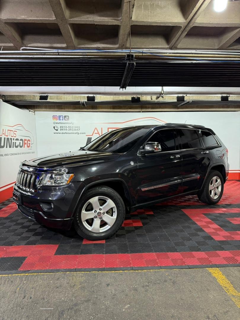 JEEP GRAND CHEROKEE LIMITED 4X4 2011 - Image 4
