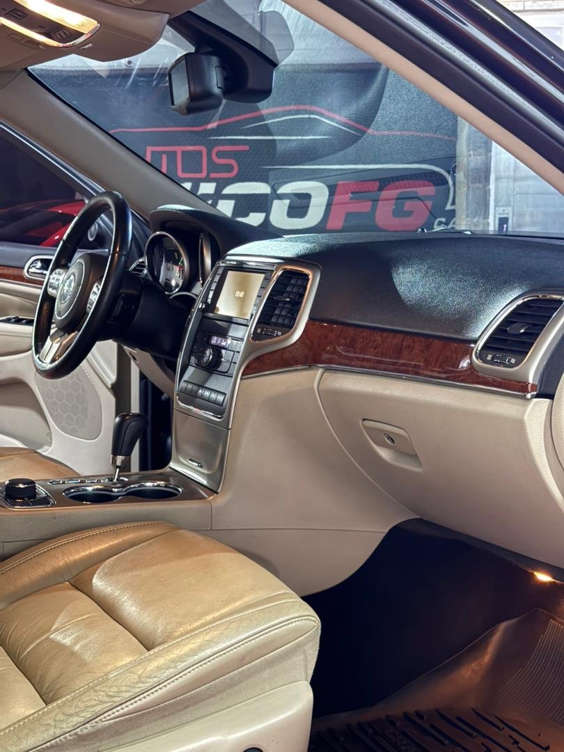 JEEP GRAND CHEROKEE LIMITED 4X4 2011 - Image 9