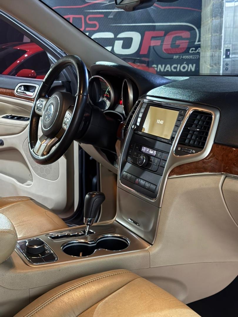 JEEP GRAND CHEROKEE LIMITED 4X4 2011 - Image 8