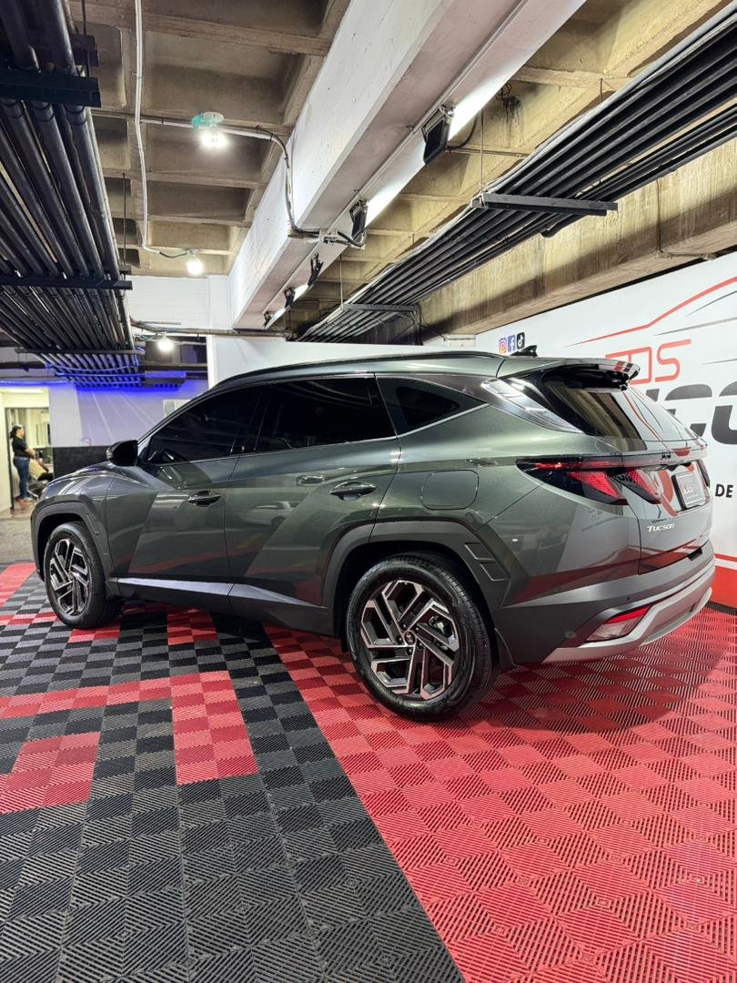 HYUNDAI TUCSON 4X4 2025 - Image 6