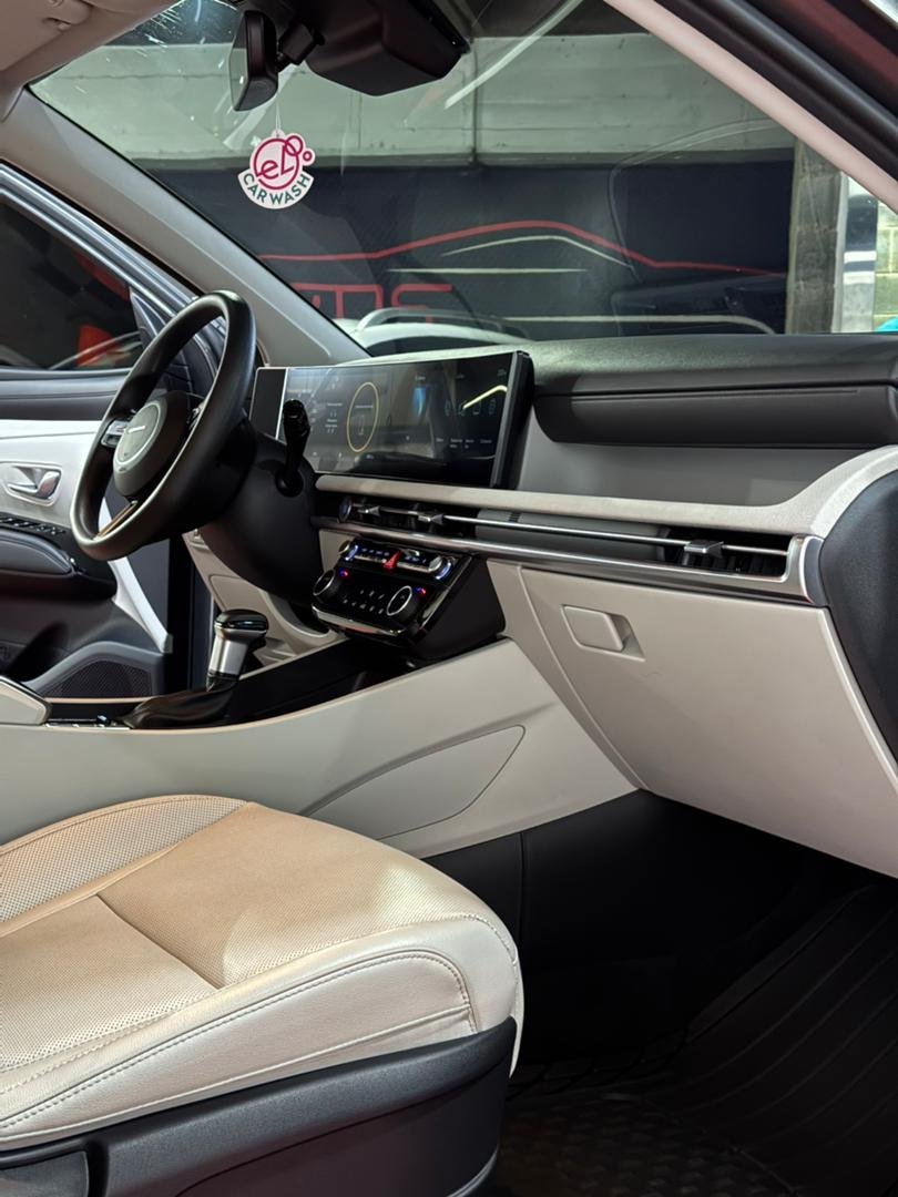 HYUNDAI TUCSON 4X4 2025 - Image 10