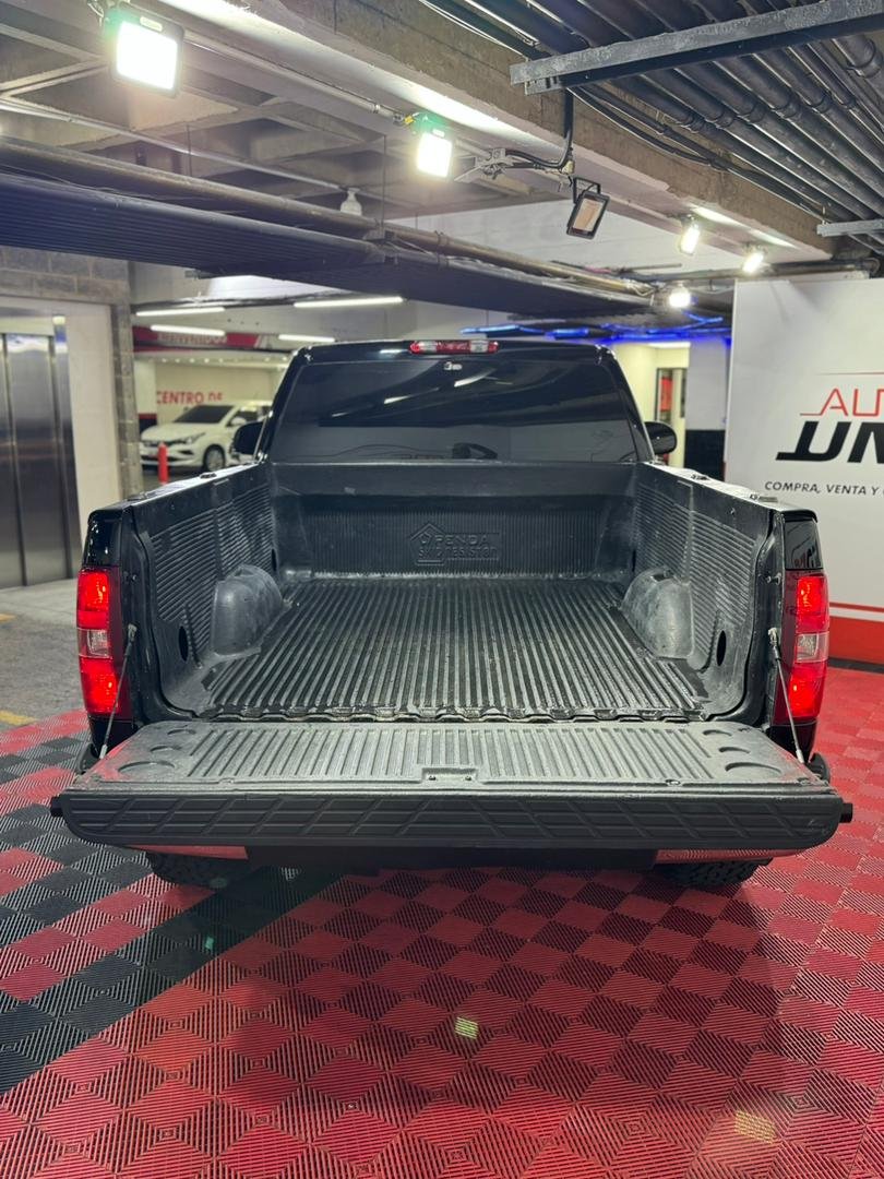 CHEVROLET SILVERADO 2011 - Image 13