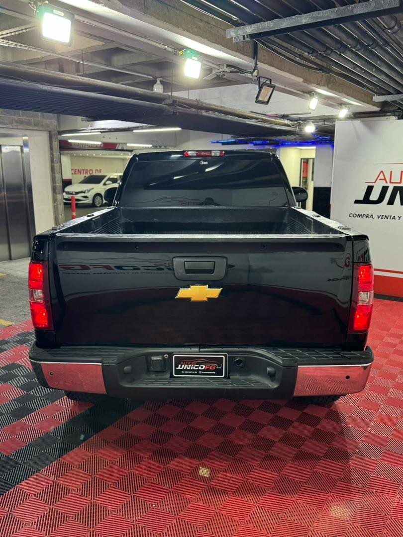 CHEVROLET SILVERADO 2011 - Image 5