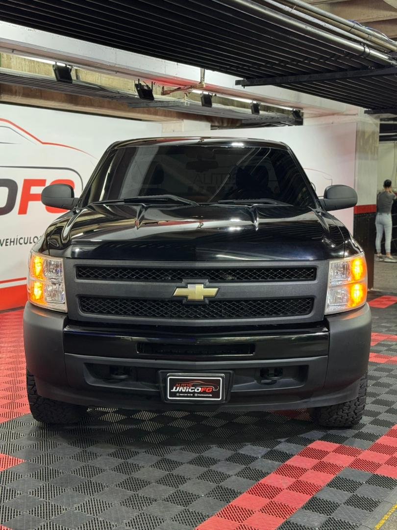 CHEVROLET SILVERADO 2011 - Image 3
