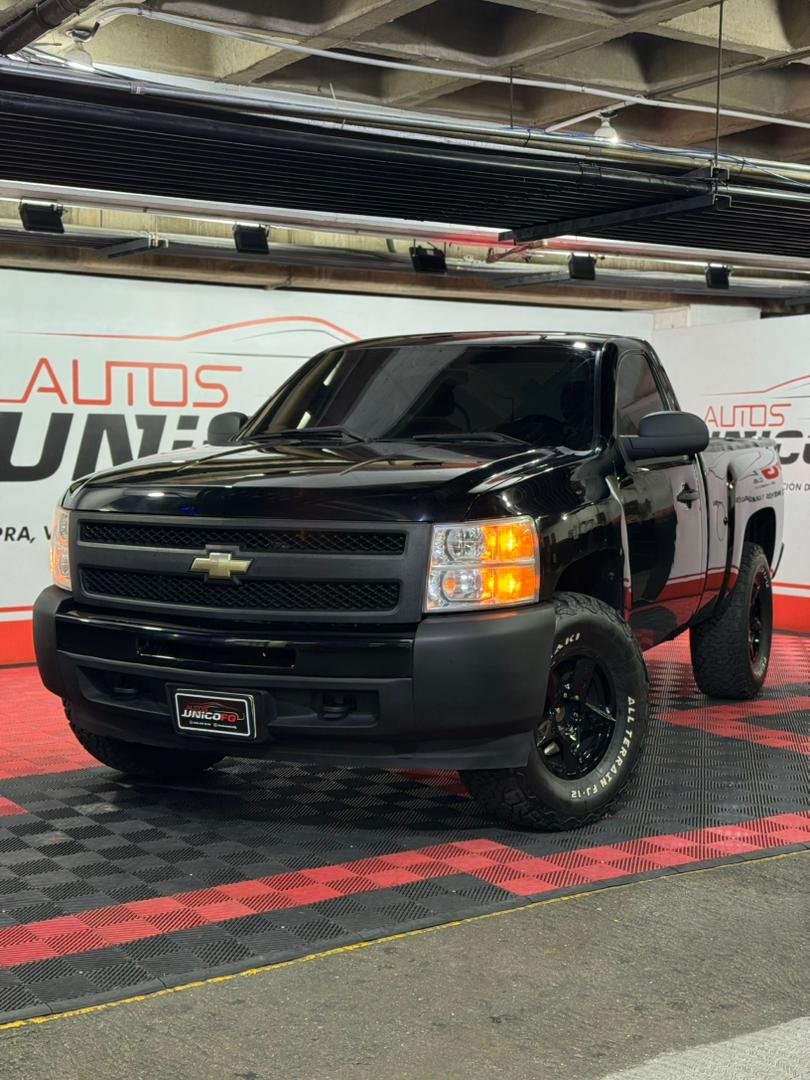 CHEVROLET SILVERADO 2011