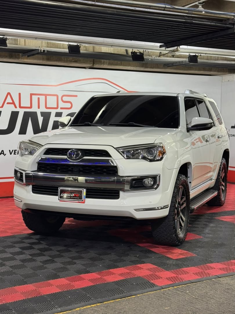TOYOTA 4RUNNER 2015