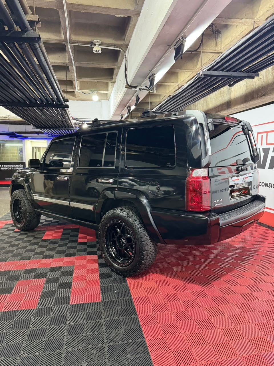 JEEP COMMANDER LIMITED 2007 - Image 6