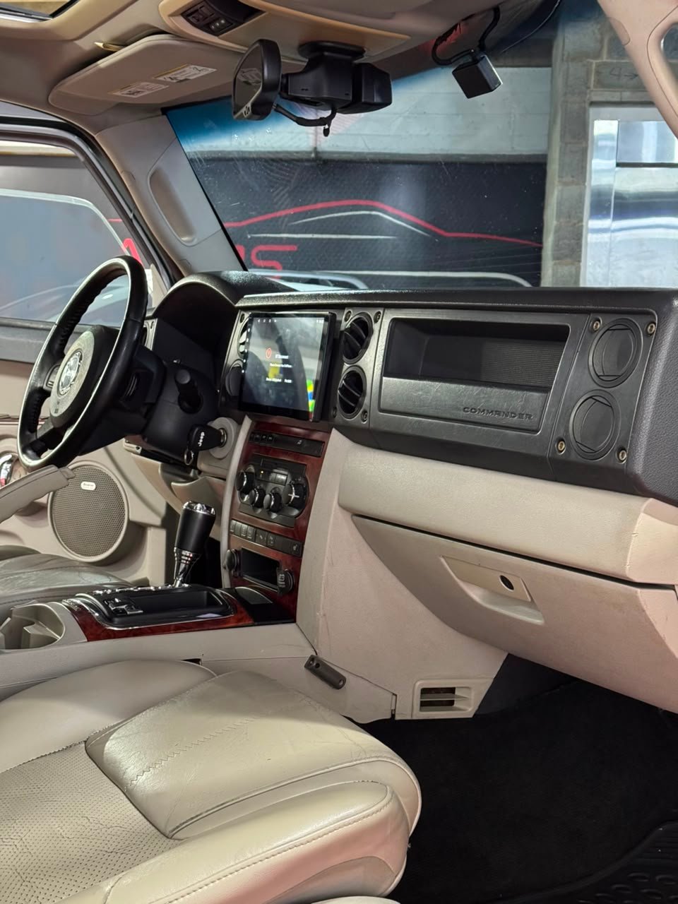 JEEP COMMANDER LIMITED 2007 - Image 8