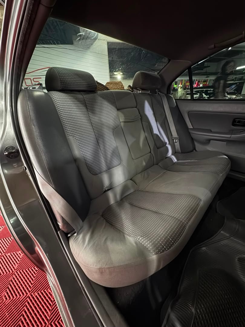 HYUNDAI ELANTRA 2011 - Image 10