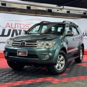 TOYOTA FORTUNER 4X4 2012