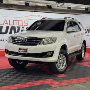 TOYOTA FORTUNER 4X4 2012